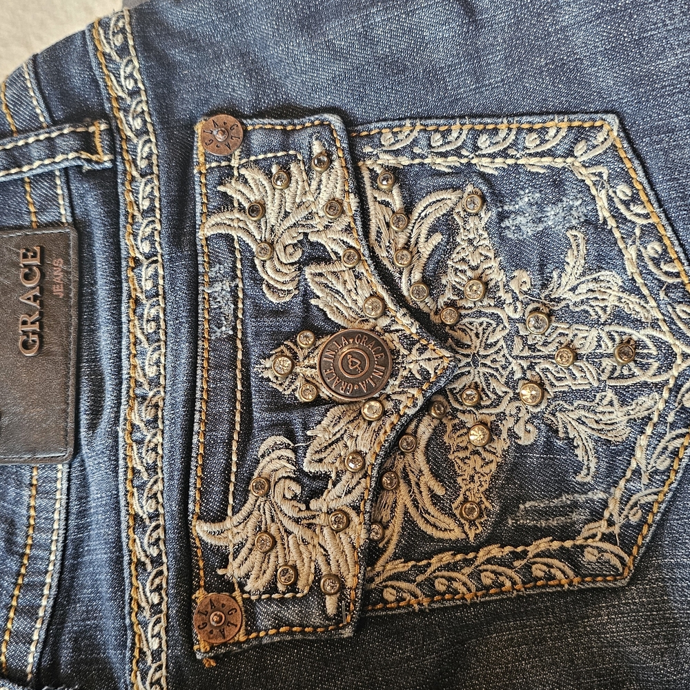 Grace Blue Embroidered Women's Jeans